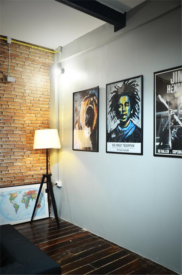 Goodfellas Thong Lo Hostel #Check In Time Needed# Bangkok Exterior photo