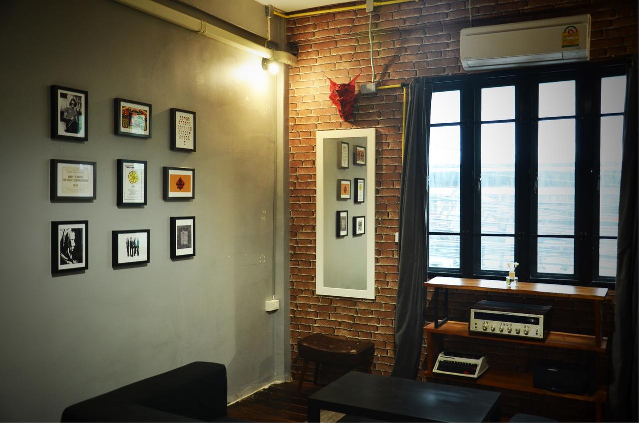 Goodfellas Thong Lo Hostel #Check In Time Needed# Bangkok Exterior photo